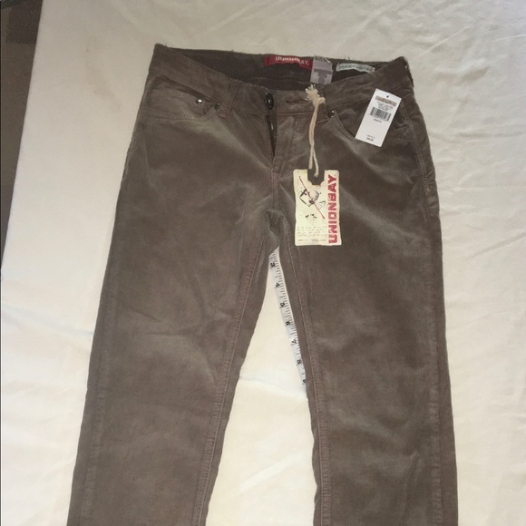 Unionbay Adjustable Waistband Corduroy - Picture 1 of 4